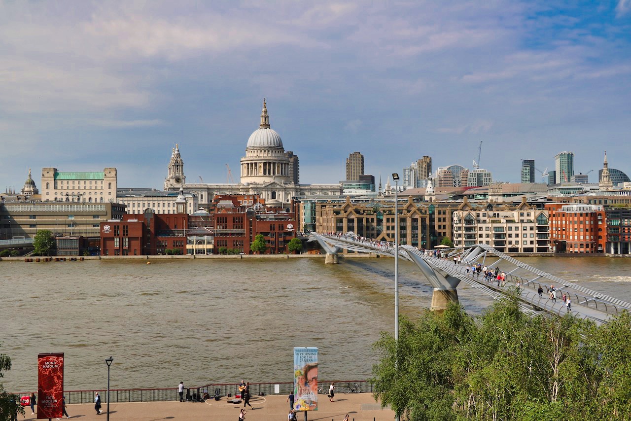 The cathedral from the other side of the Thames